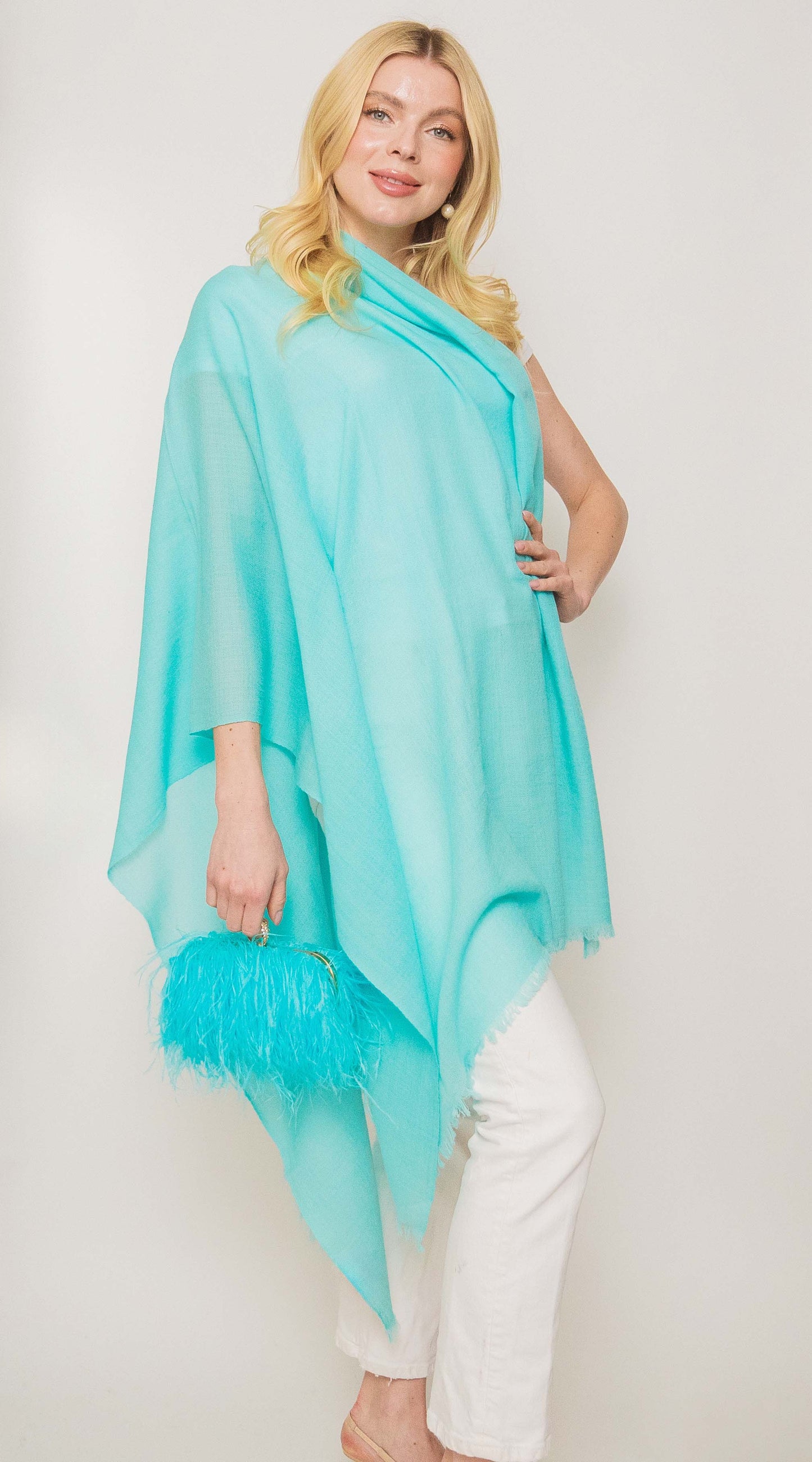 Luxury Featherweight Cashmere Shawl.