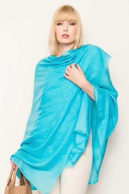 Luxury Featherweight Cashmere Shawl.