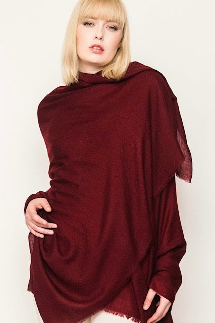 Luxury Featherweight Cashmere Shawl.