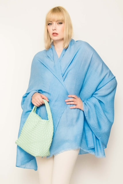 Luxury Featherweight Cashmere Shawl.