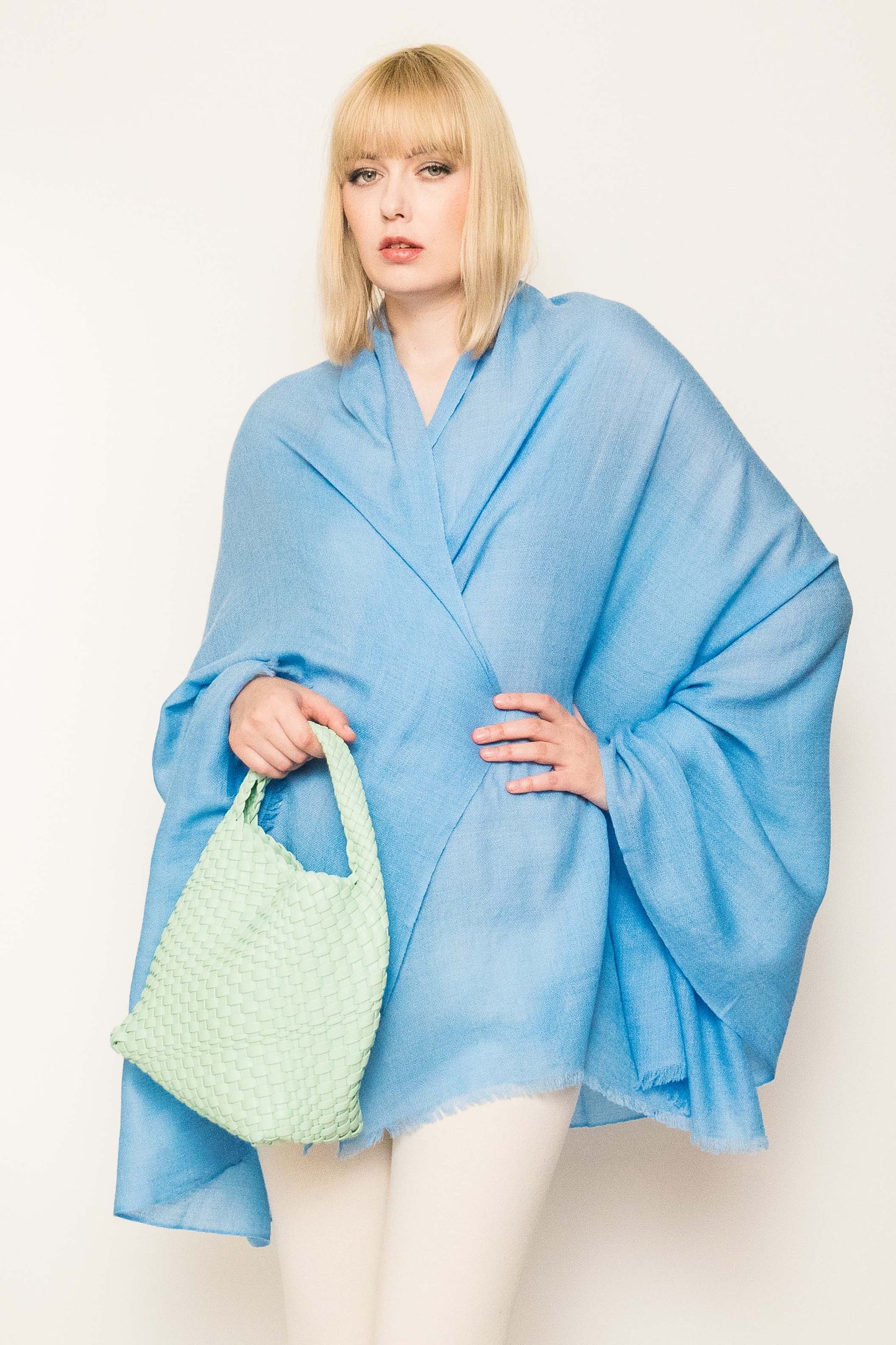 Medium Woven Handbag.