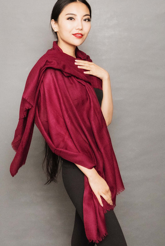 Luxury Featherweight Cashmere Shawl.