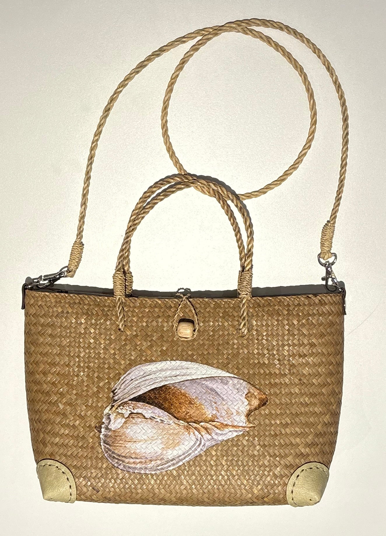 Hand Woven Sea Shell HandBag