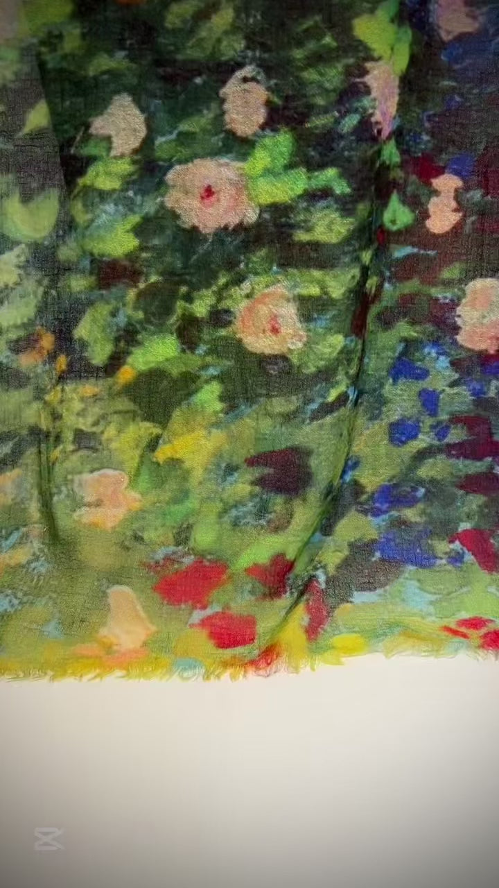 Load video: Handloomed scarf