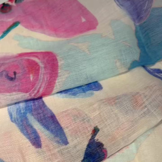 Linen scarf in pastel shades