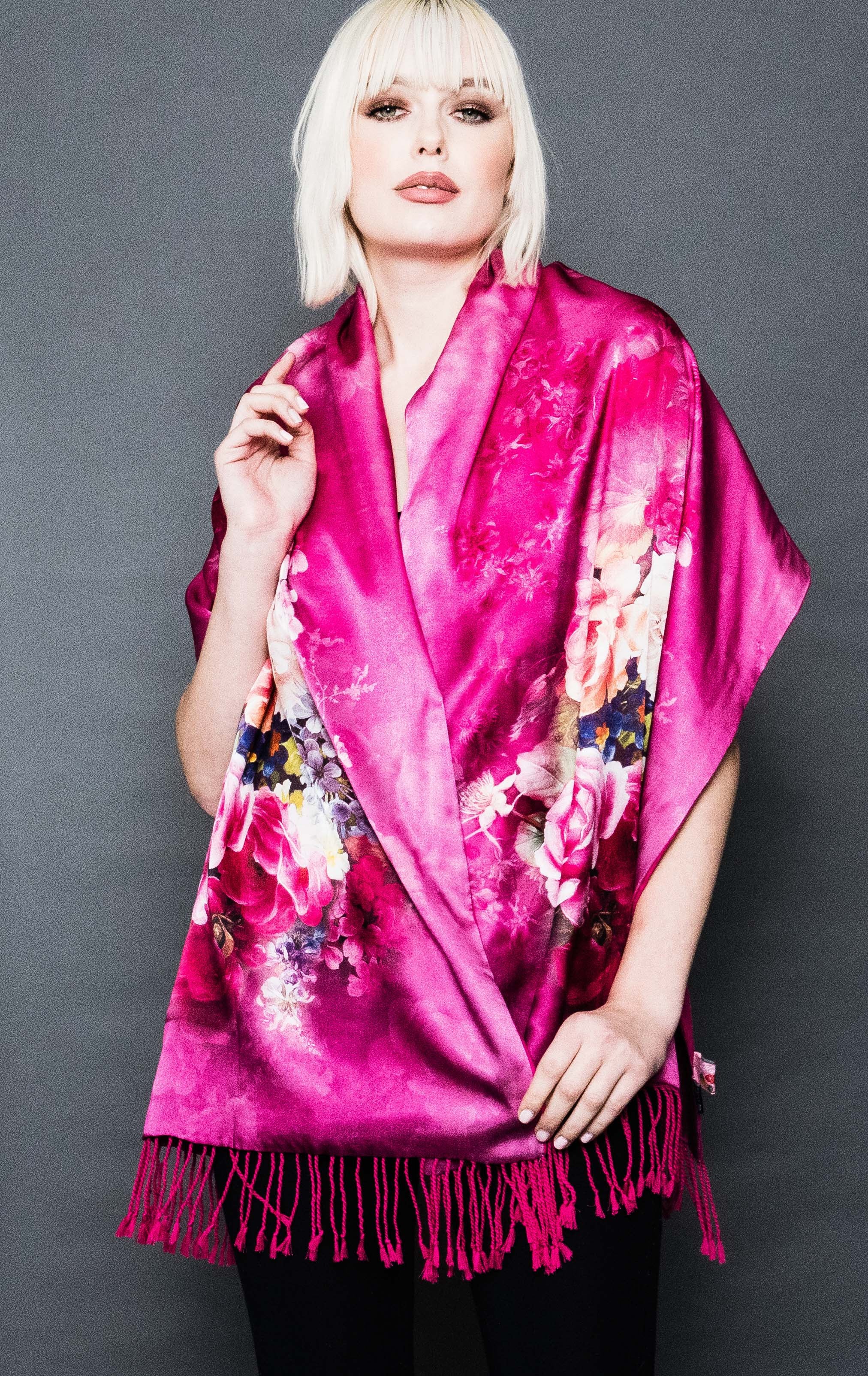 Pink cashmere scarf sale sales