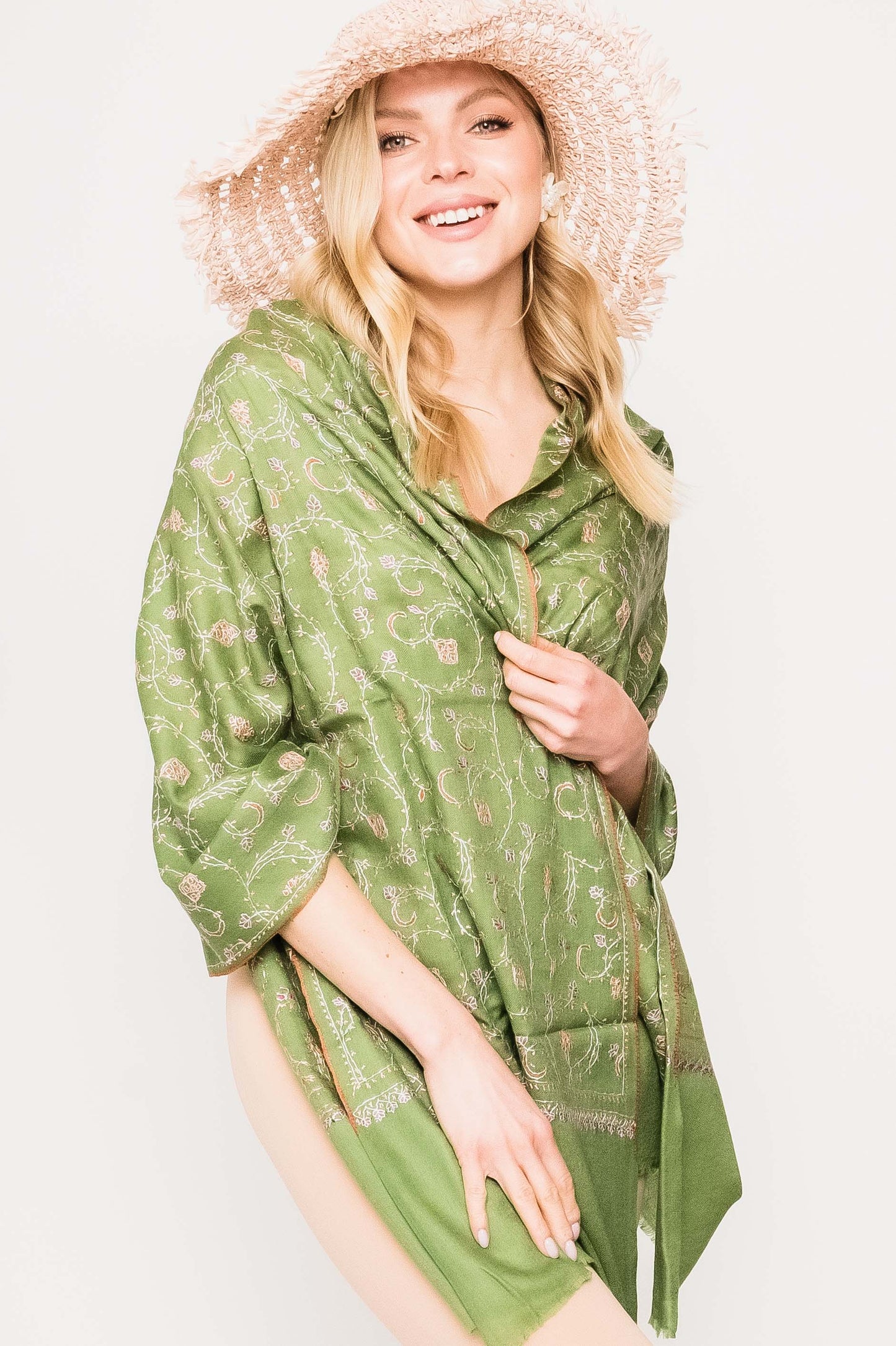 Kashmiri Shawl With All Over Embroidery