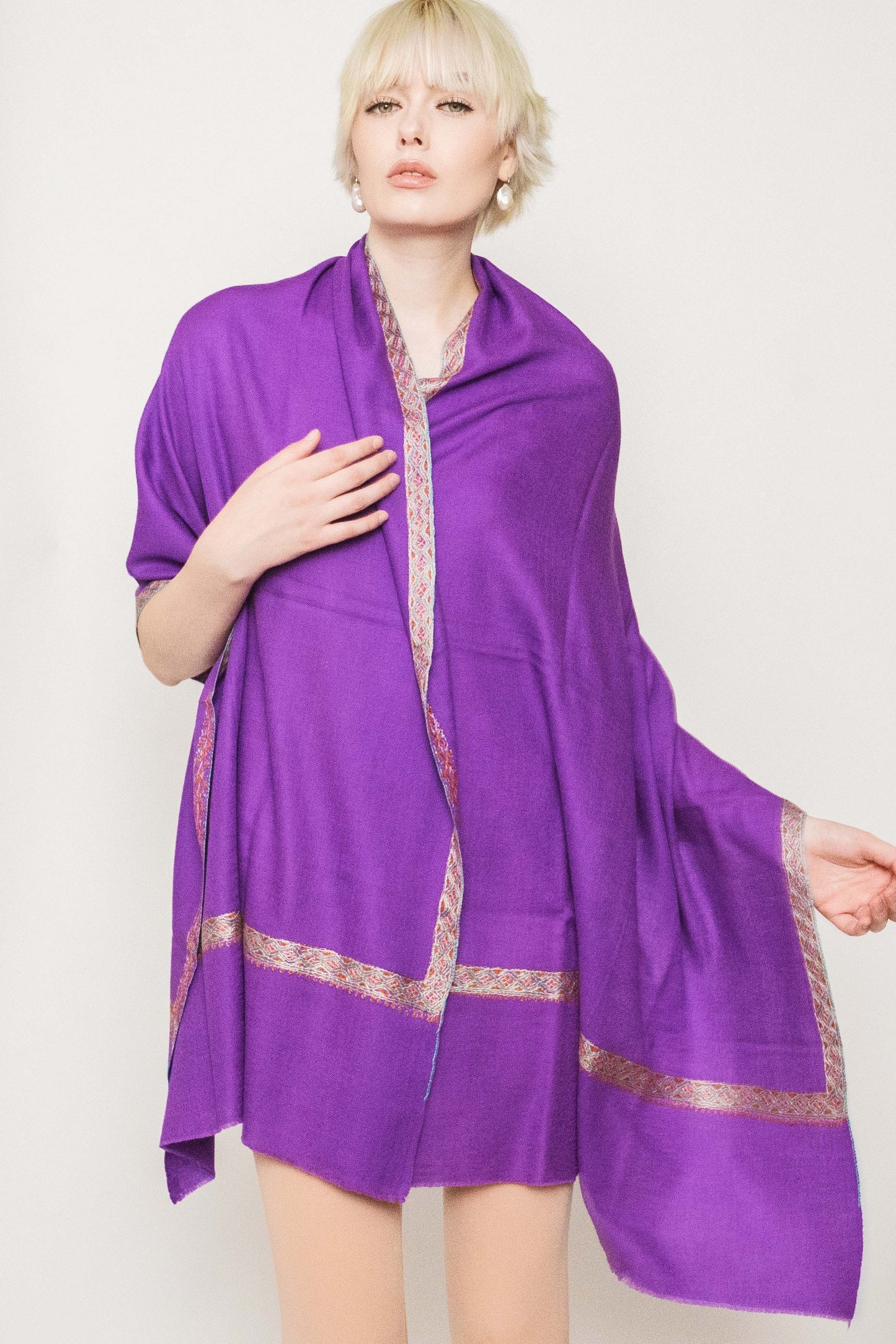 Kashmiri Border Shawl.